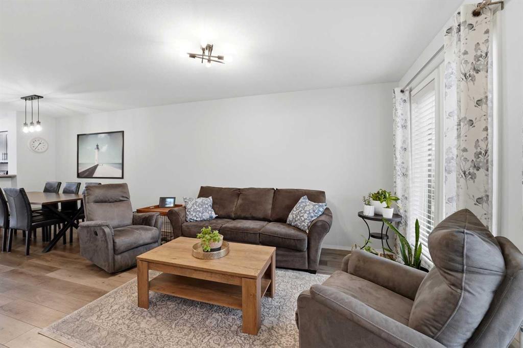 Picture for 1005, 30 Carleton Avenue 