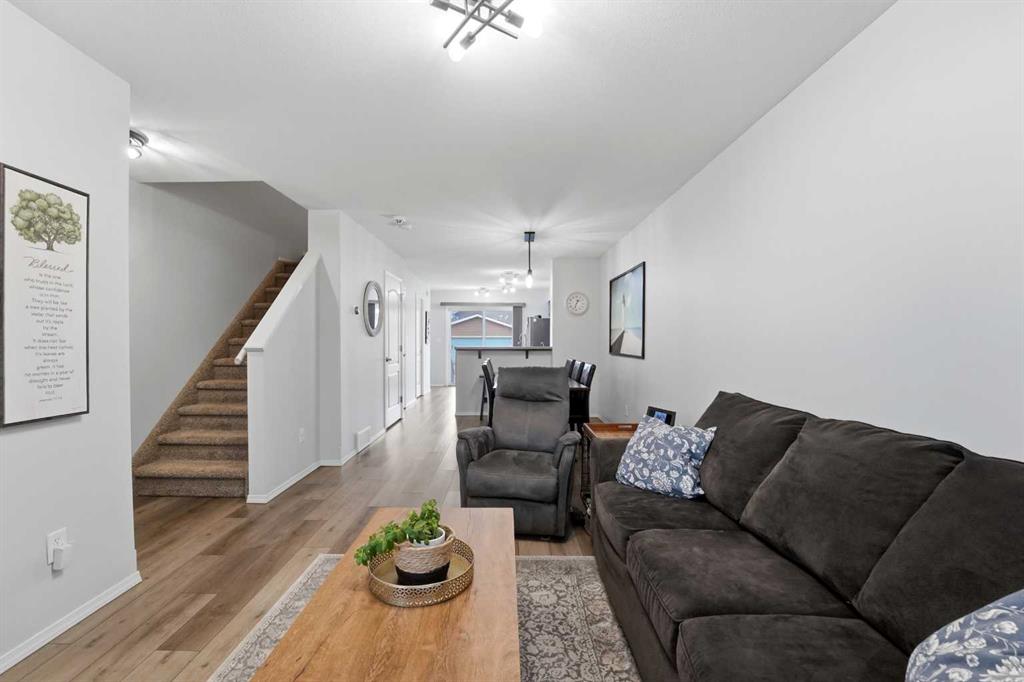 Picture for 1005, 30 Carleton Avenue 