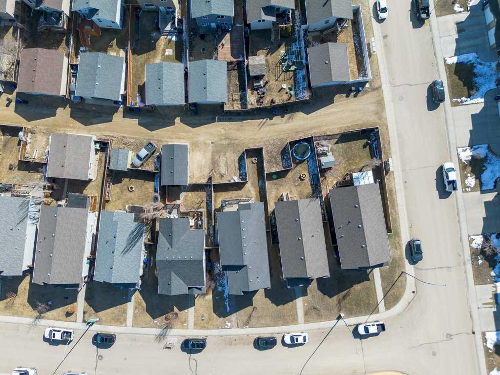 Picture for 9 Cedar Crescent 