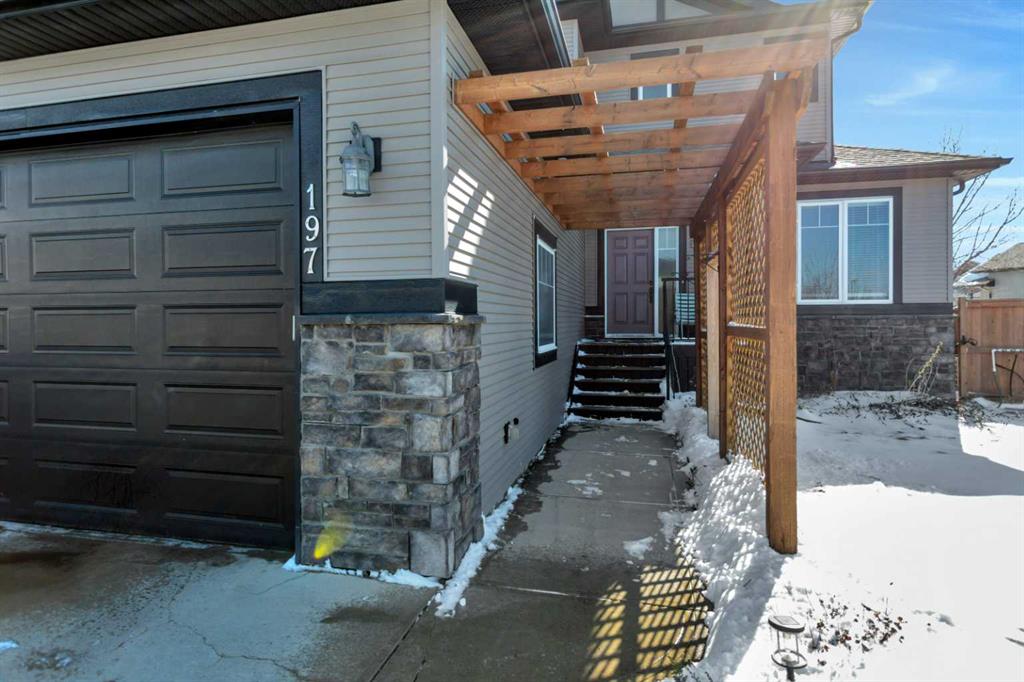 Picture for 197 Sabre Road 