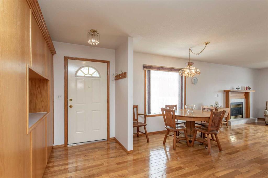 Picture for 10, 5125 62 Street 