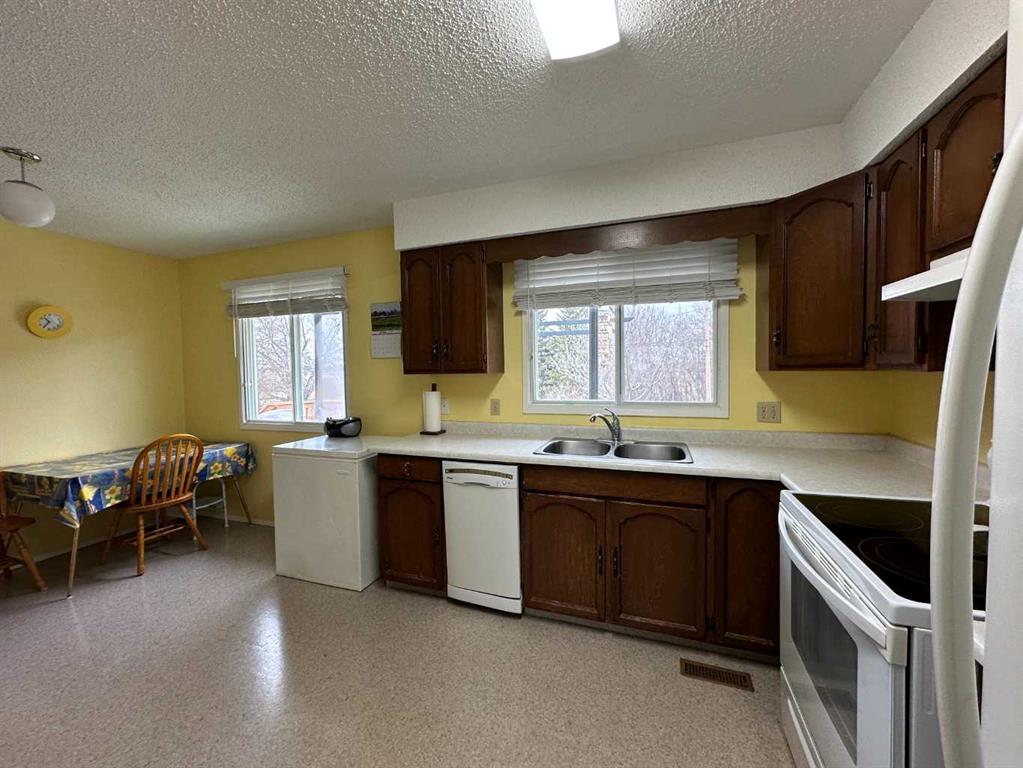 Picture for 5 Sproule Place 
