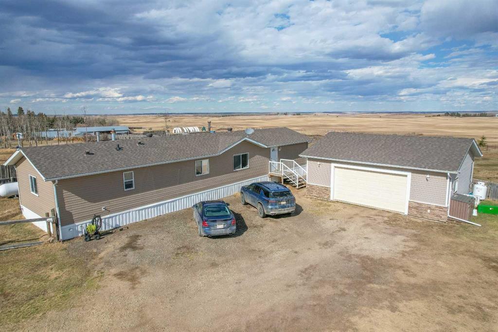 Picture for 40321 Range Road 251  