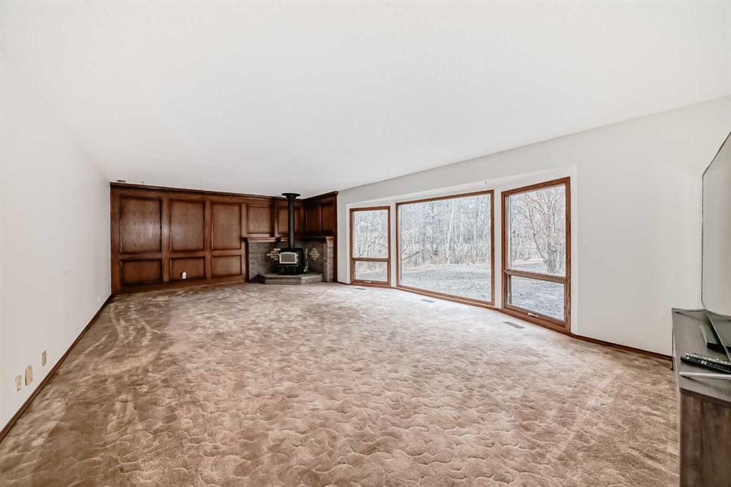 Picture for 4815 42 Street  