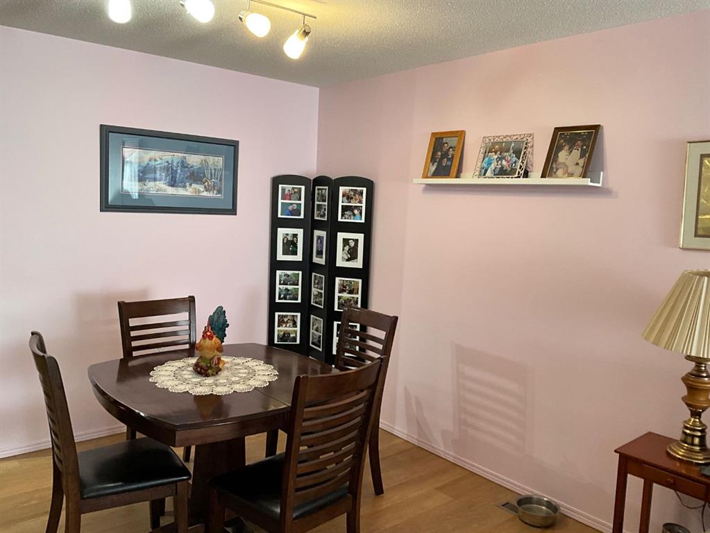 Picture for 4630 42 StreetCrescent 