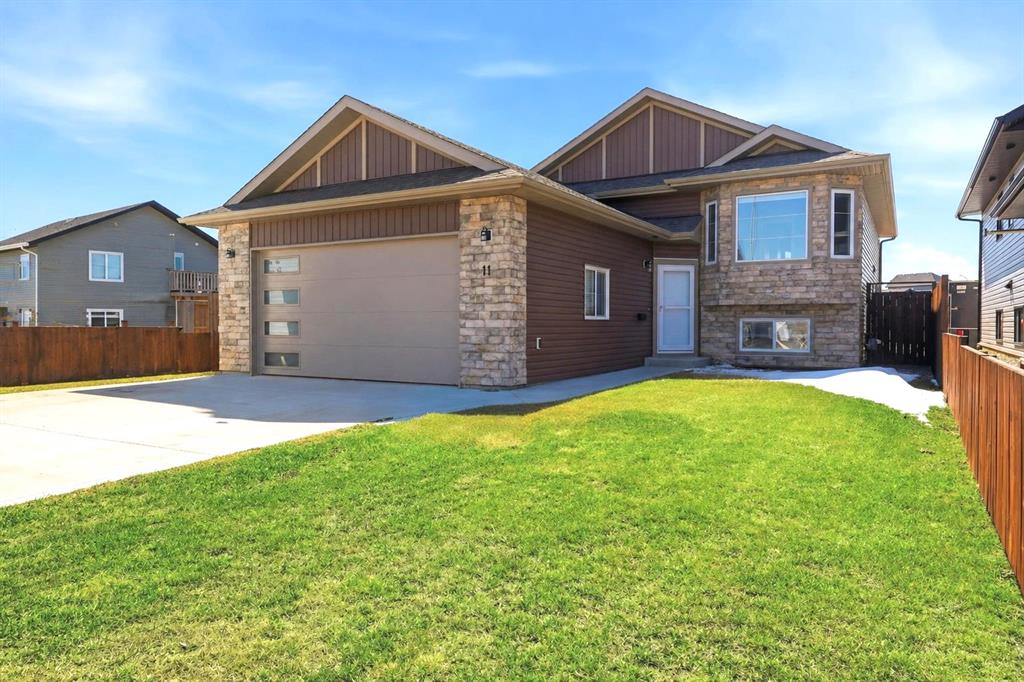 Picture for 11 Aura Drive 