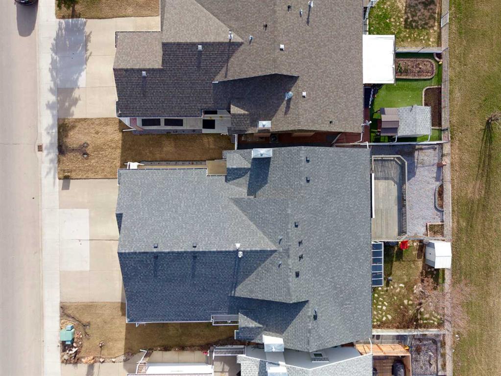 Picture for 23 Wildrose Drive N