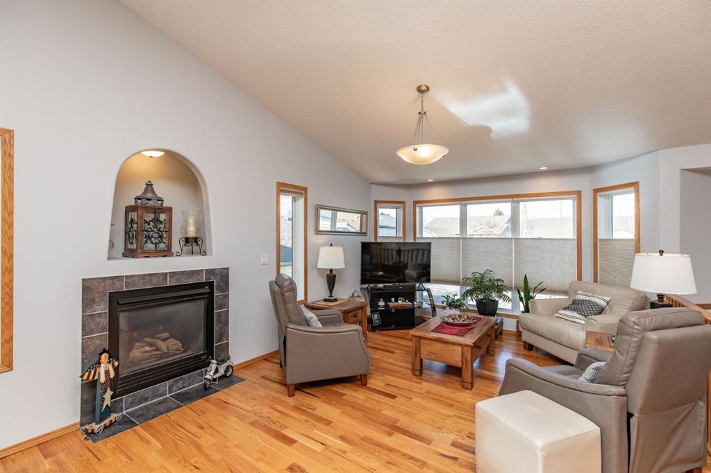 Picture for 46 Lagrange Crescent 