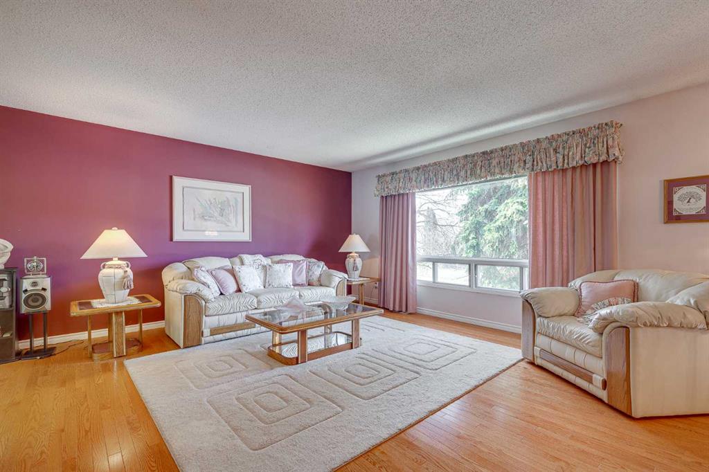 Picture for 15 Newlands Avenue 