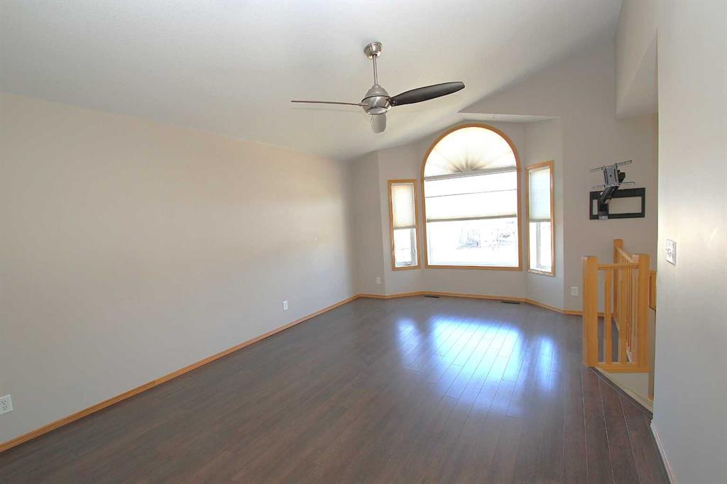 Picture for 188 Deschner Close 