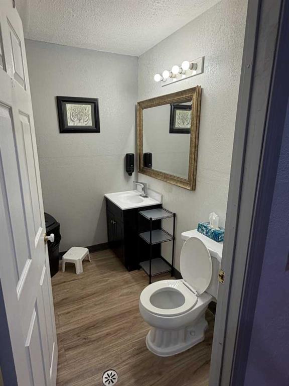 Picture for 2 &amp; 3, 4768 Riverside Drive 