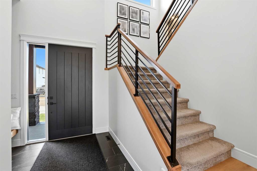 Picture for 223 Ellington Crescent 
