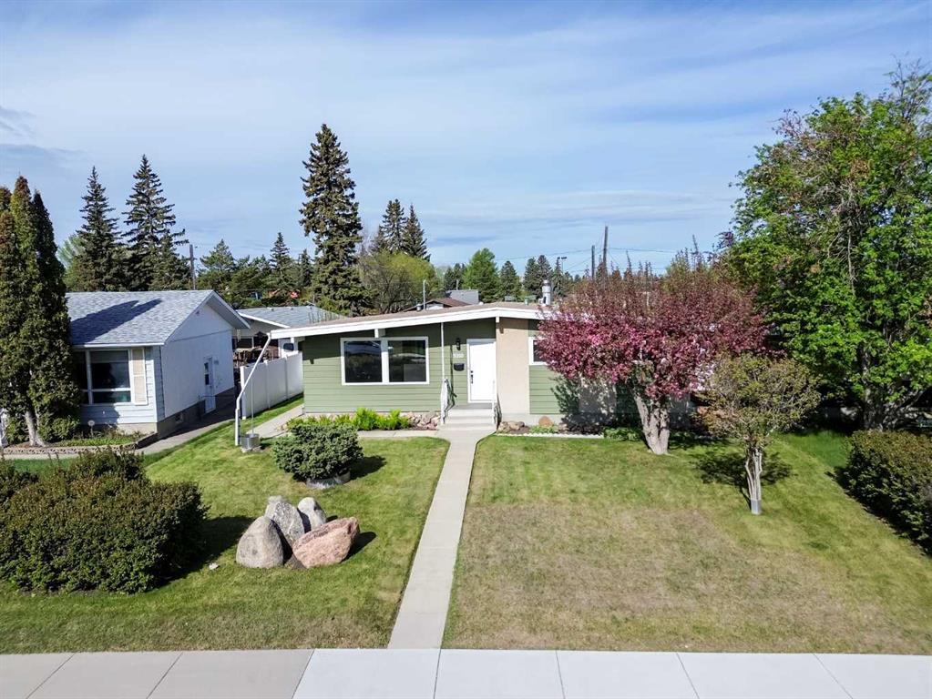 Picture for 3210 43 Avenue 