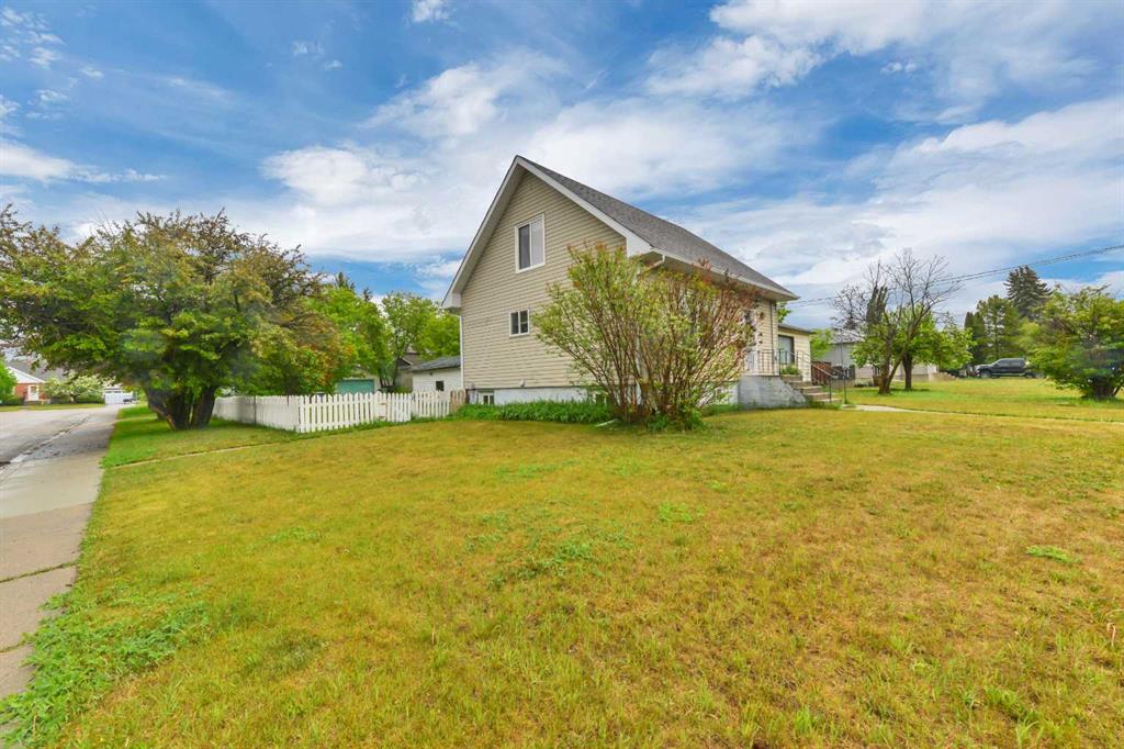 Picture for 4030 51A Street 