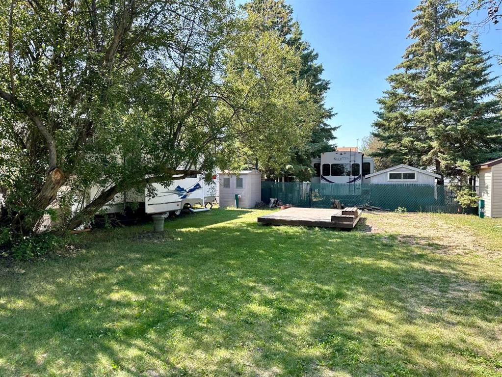 Picture for 14, 12040 422 Township 