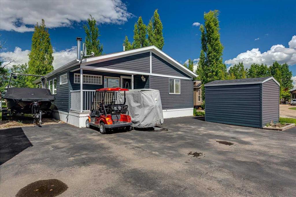 Picture for 6027, 35468 Range Road 30  