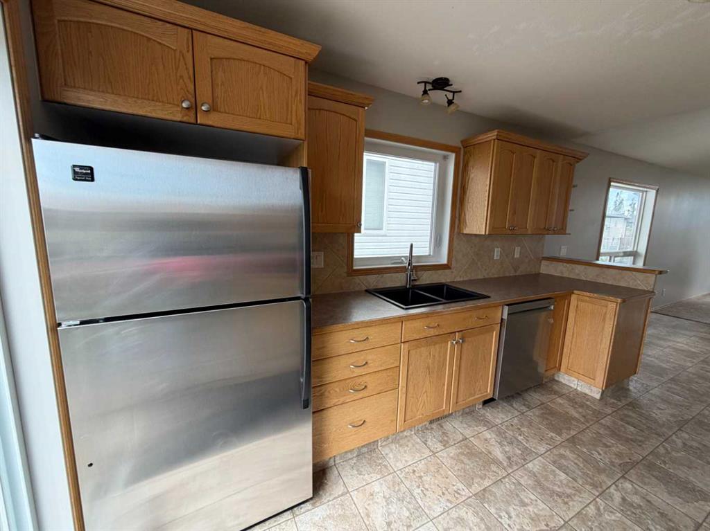 Picture for 157 Oswald Close 