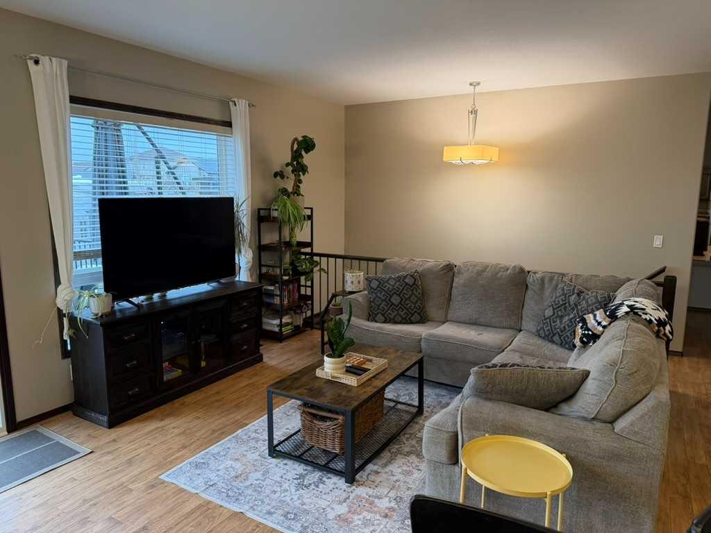 Picture for 60 Chinook Street 
