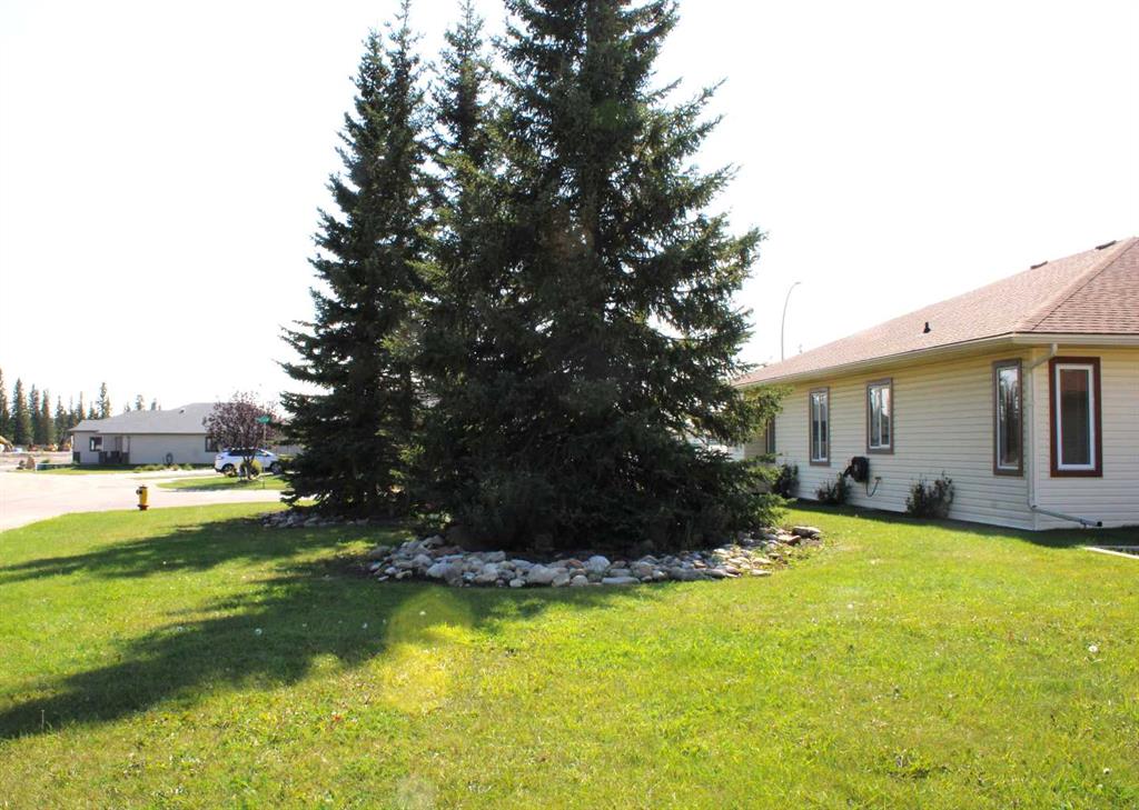 CIR Realty Sundre/AB ' 218 12 Avenue , Sundre, 0226 ,T0M 1X0 ; Listing