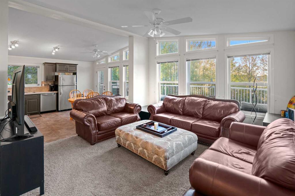 Picture for 421, 41251 Range Road 210   https://www.cirrealty.ca/reb/cara/9/A2260359_12.jpg
