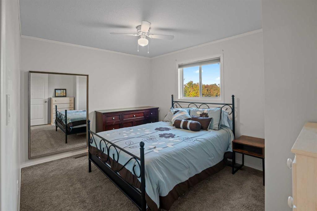 Picture for 421, 41251 Range Road 210   https://www.cirrealty.ca/reb/cara/9/A2260359_18.jpg