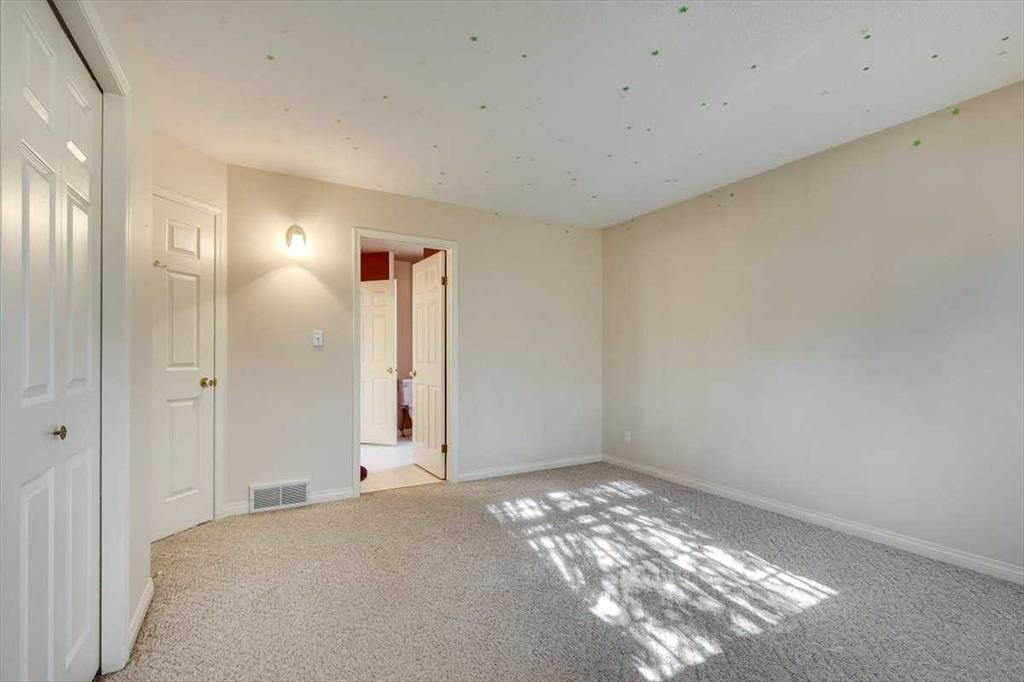 Picture for 4606 55 Avenue  https://www.cirrealty.ca/reb/cara/9/A2263379_28.jpg