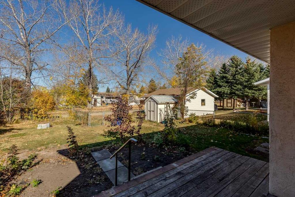 Picture for 4606 55 Avenue  https://www.cirrealty.ca/reb/cara/9/A2263379_6.jpg