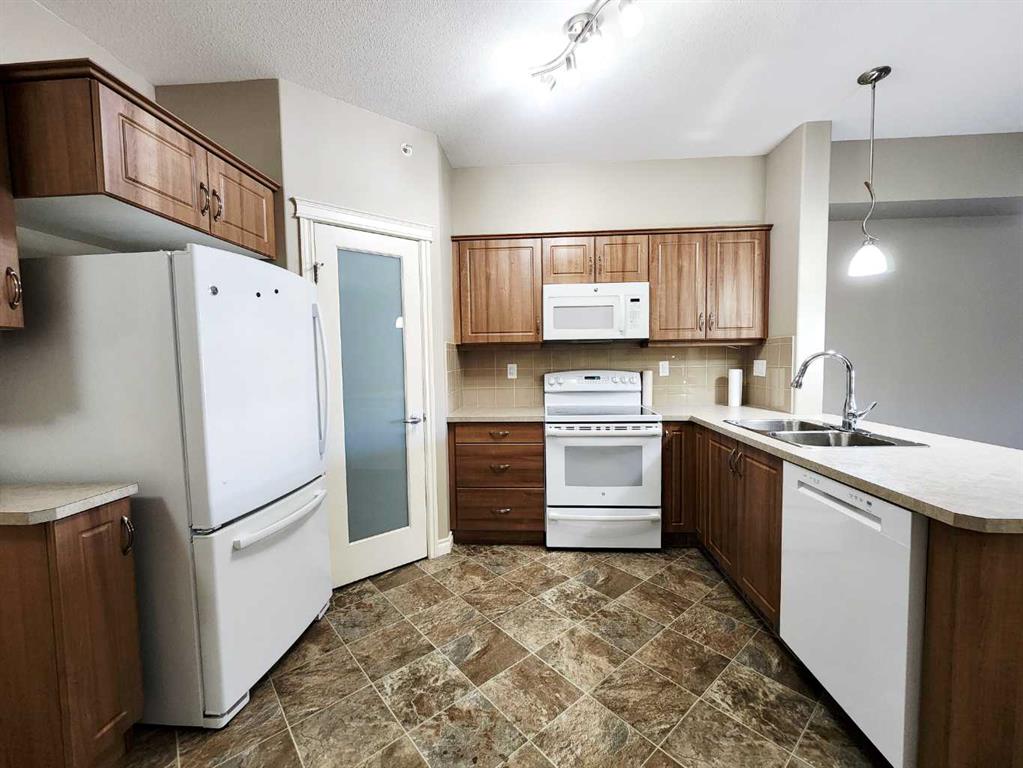 Picture for 429, 6 Michener Boulevard  https://www.cirrealty.ca/reb/cara/9/A2263909_10.jpg