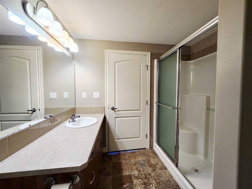 Picture for 429, 6 Michener Boulevard  https://www.cirrealty.ca/reb/cara/9/A2263909_21.jpg