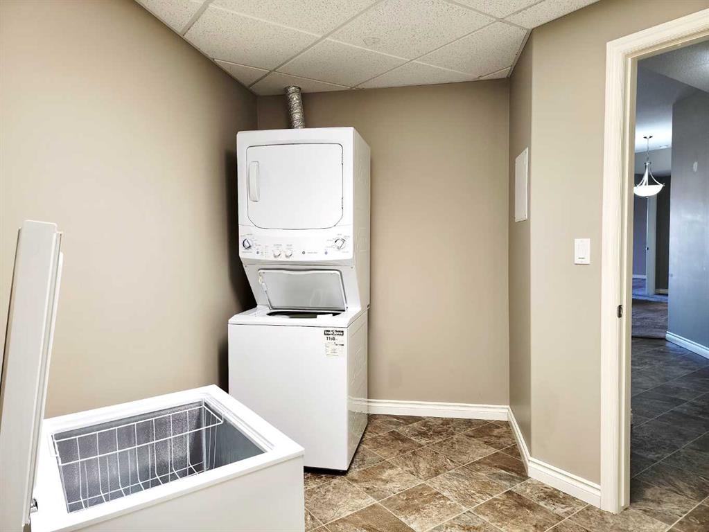Picture for 429, 6 Michener Boulevard  https://www.cirrealty.ca/reb/cara/9/A2263909_7.jpg