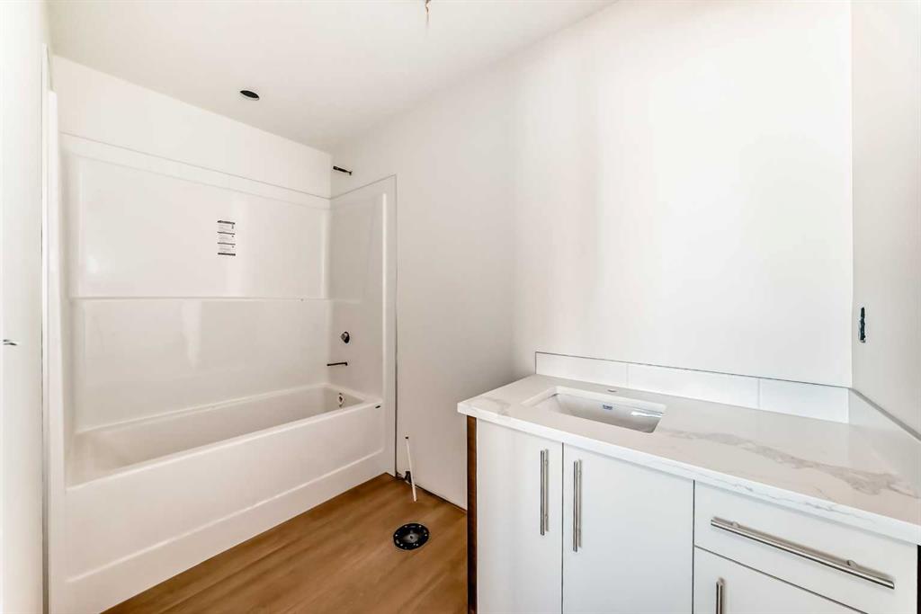 Picture for 5139 48th Street   https://www.cirrealty.ca/reb/cara/9/A2265569_18.jpg