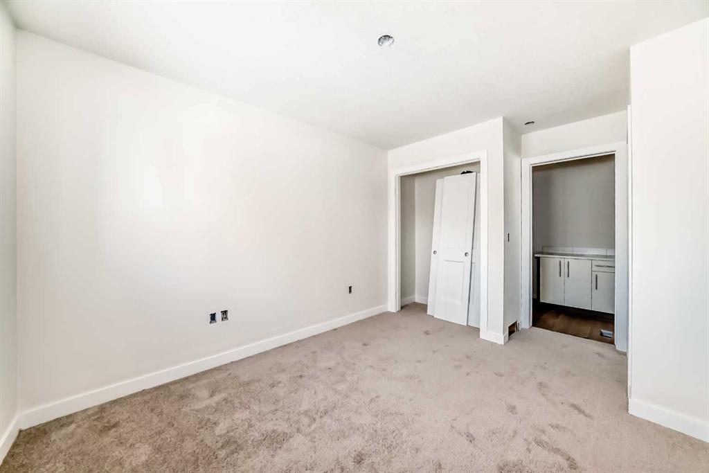 Picture for 5139 48th Street   https://www.cirrealty.ca/reb/cara/9/A2265569_22.jpg
