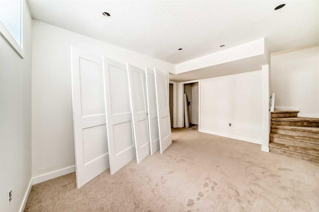 Picture for 5139 48th Street   https://www.cirrealty.ca/reb/cara/9/A2265569_25.jpg