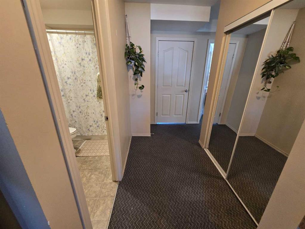 Picture for 7021 Deer Street 