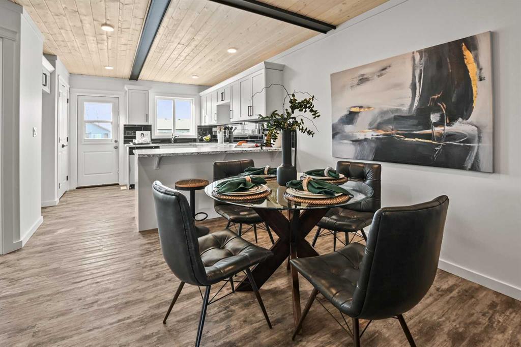 Picture for 6 Metcalf Way  https://www.cirrealty.ca/reb/cara/9/A2266299_16.jpg