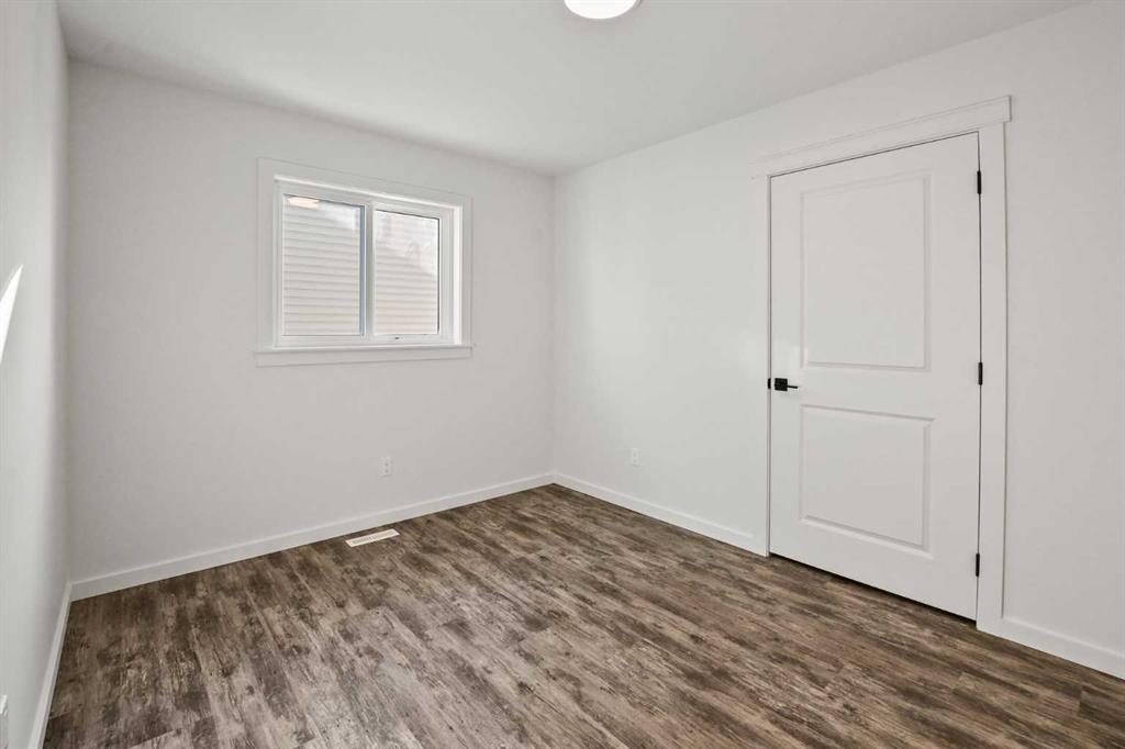 Picture for 6 Metcalf Way  https://www.cirrealty.ca/reb/cara/9/A2266299_27.jpg