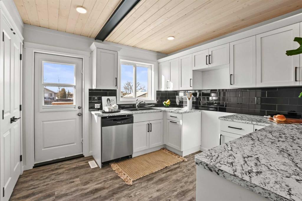 Picture for 6 Metcalf Way  Picture for 6 Metcalf Way
