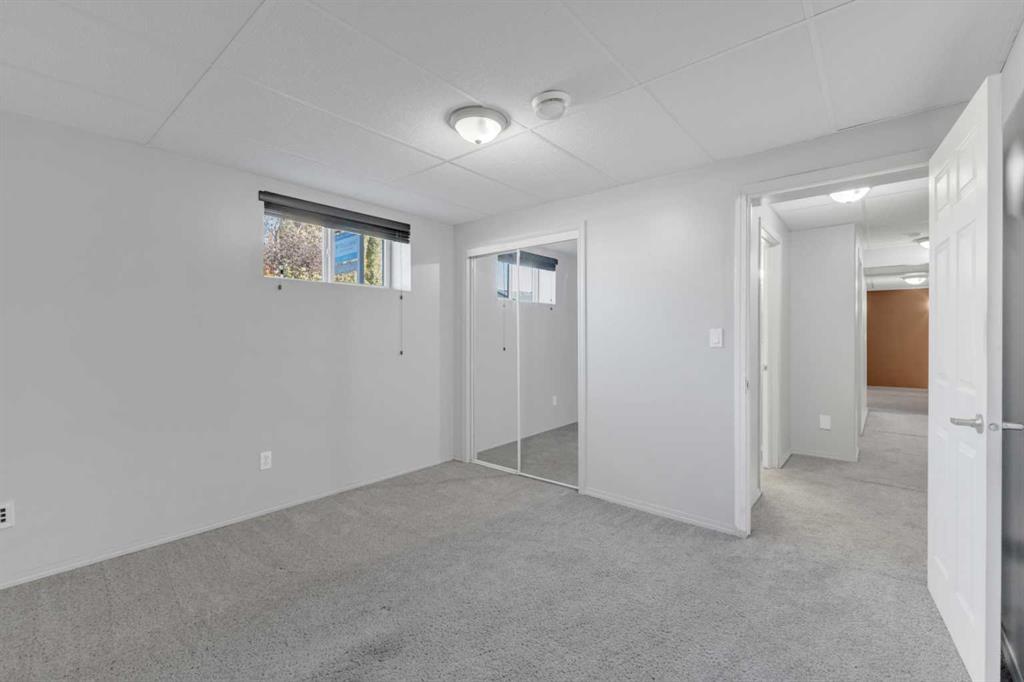 Picture for 148 Ammeter Close  https://www.cirrealty.ca/reb/cara/9/A2266759_24.jpg