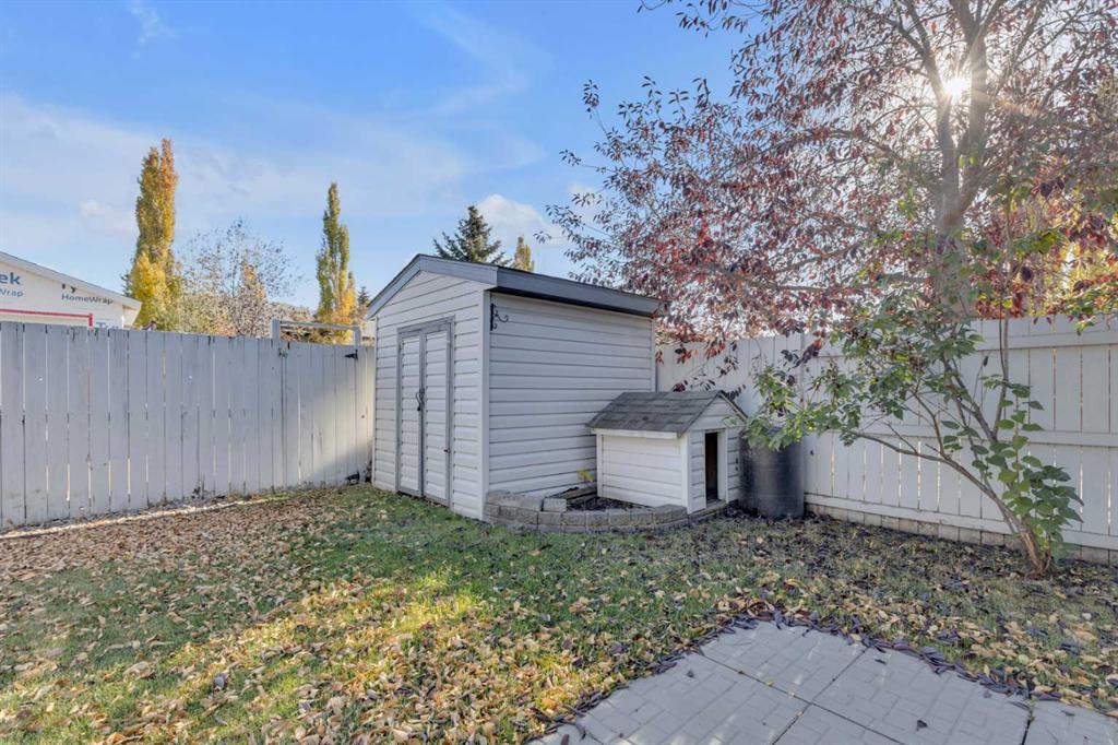 Picture for 148 Ammeter Close  https://www.cirrealty.ca/reb/cara/9/A2266759_34.jpg