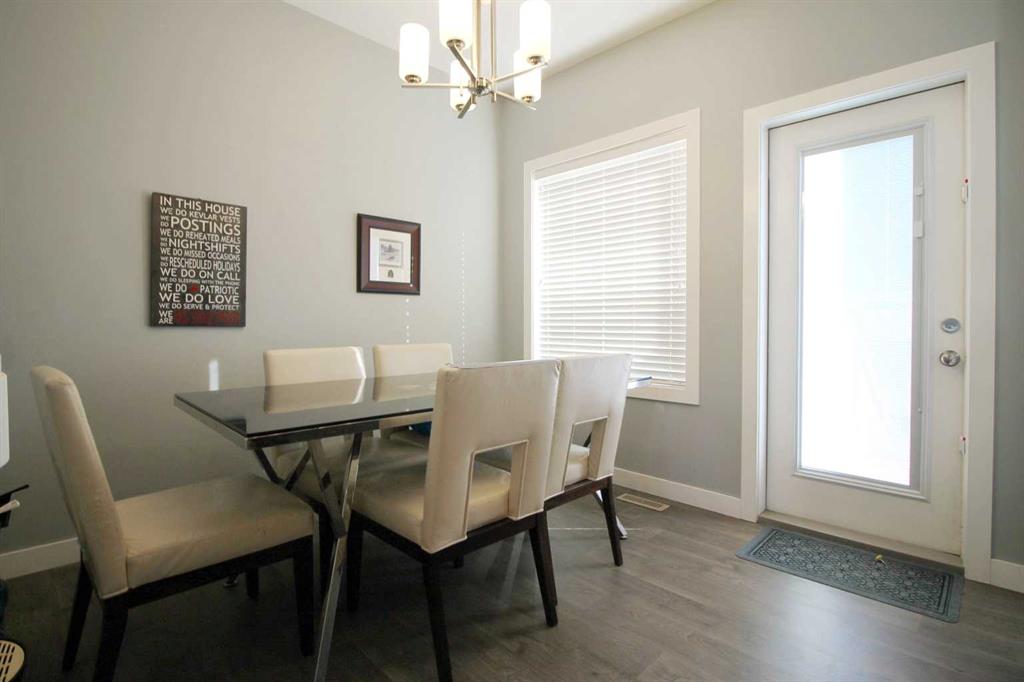 Picture for 21 Crestview Boulevard 