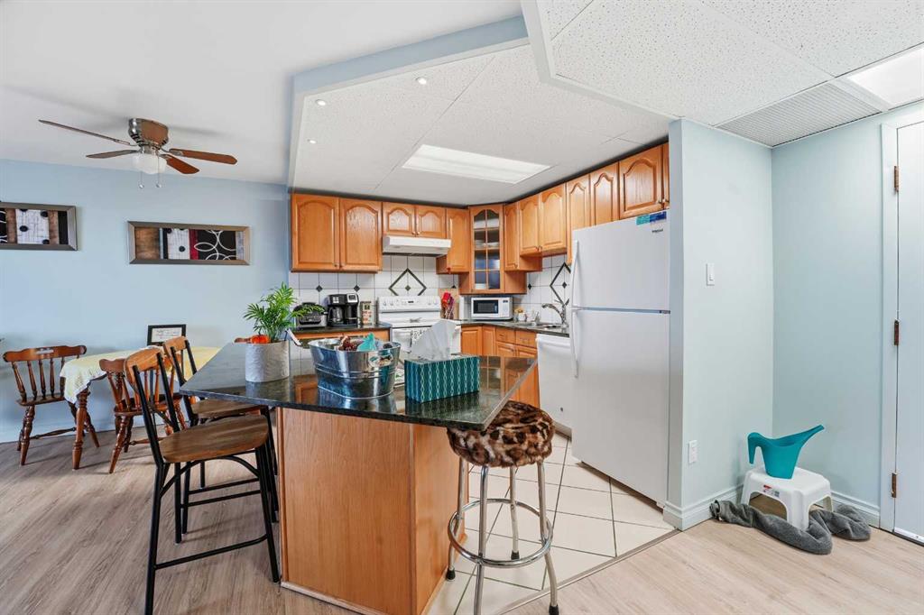 Picture for 306, 4902 37 Street 