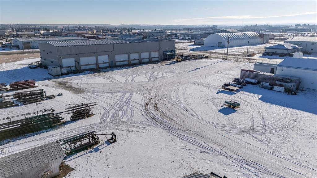 Picture for 6702 &amp; 6706 44 Avenue 