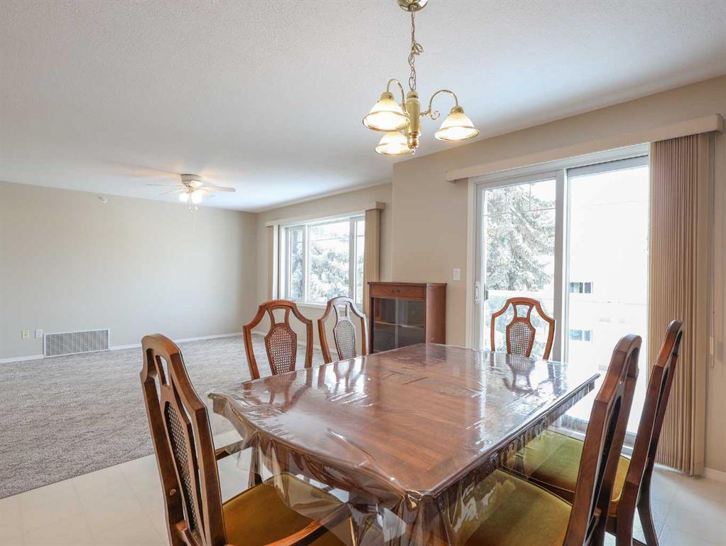 Picture for 300, 5402 50 Avenue 