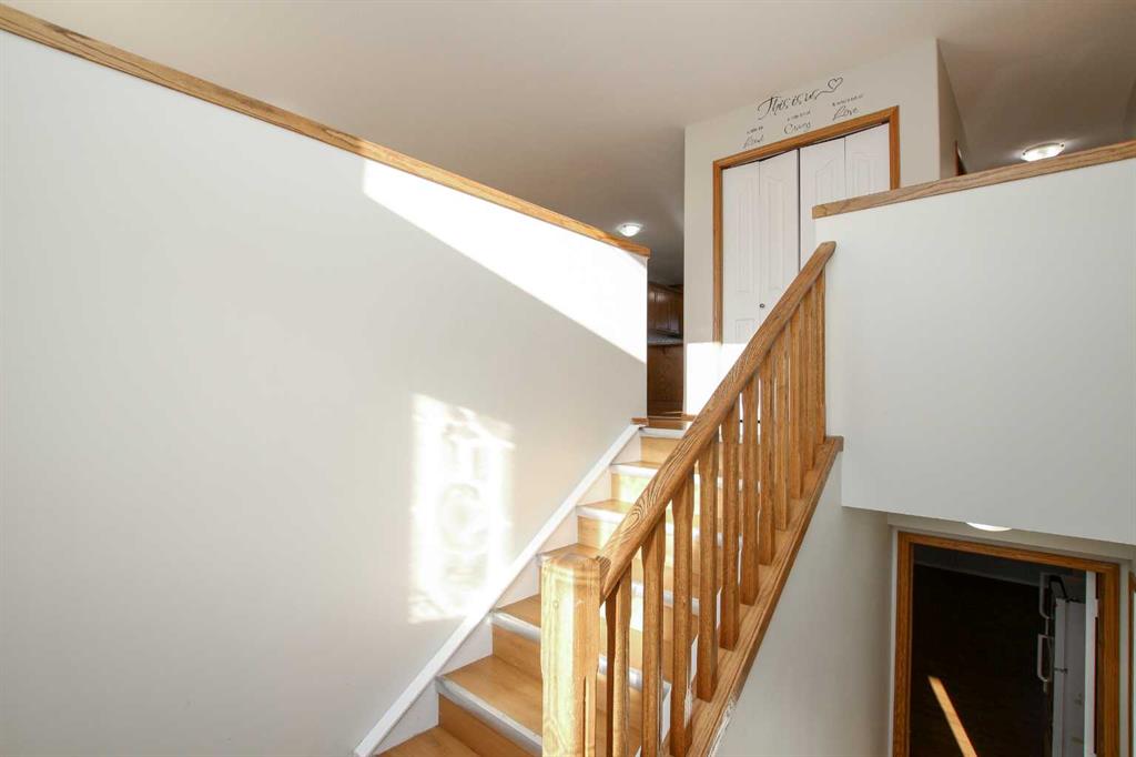 Picture for 72 Ironstone Drive 