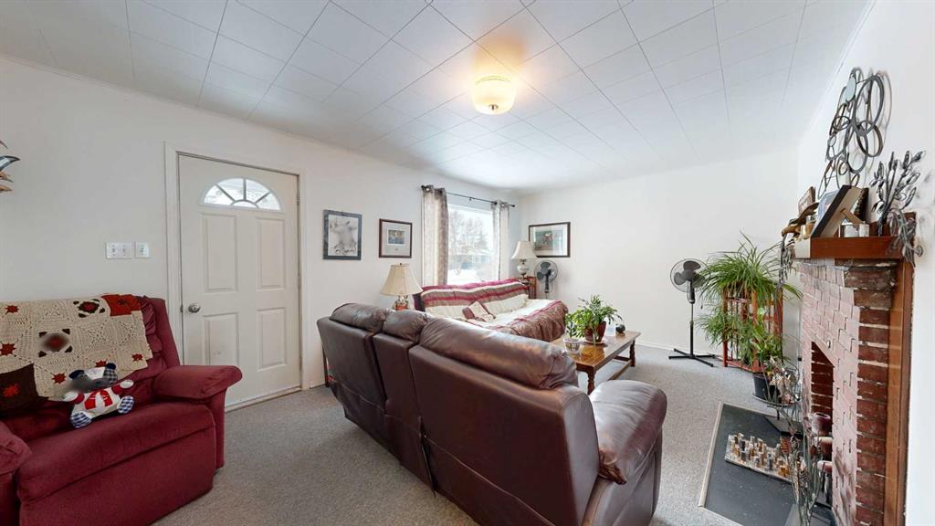 Picture for 4716 51 Street 