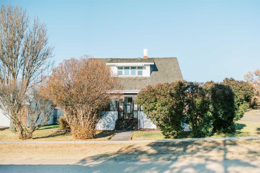 Picture for 221 4th Avenue S