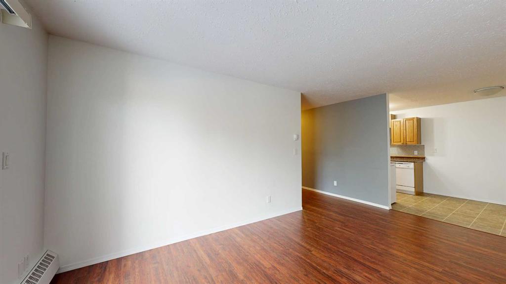 Picture for 306, 4808 45 Street 