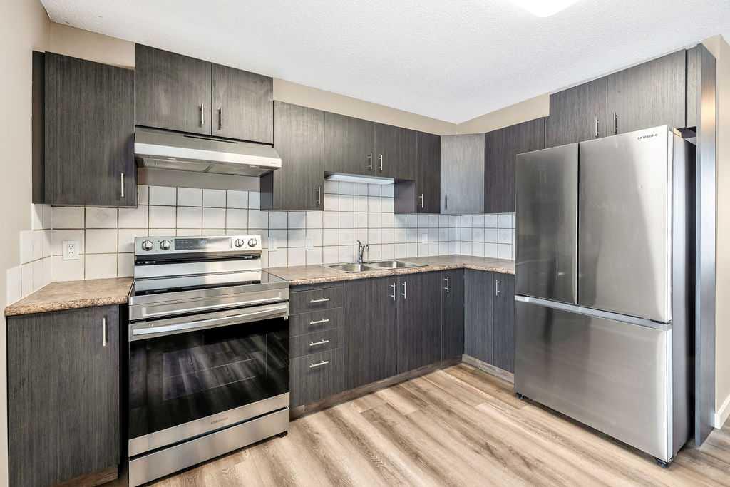 Picture for 14, 10 Fairbank Road 