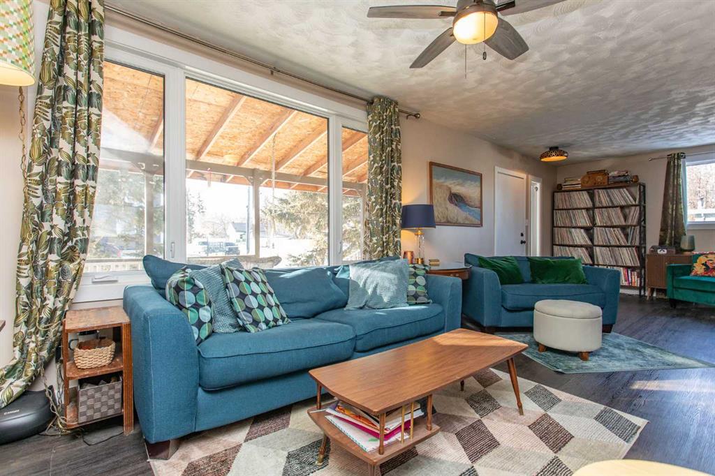 Picture for 3738 45 Street 