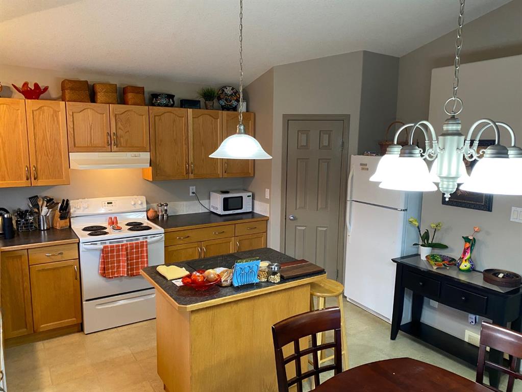 Picture for 10, 5302 47 Street 